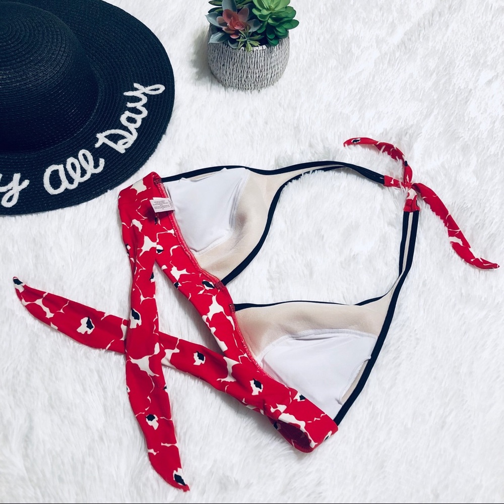 🎉HOST PICK🎉 Victoria’s Secret Bikini Top - Picture 3 of 5